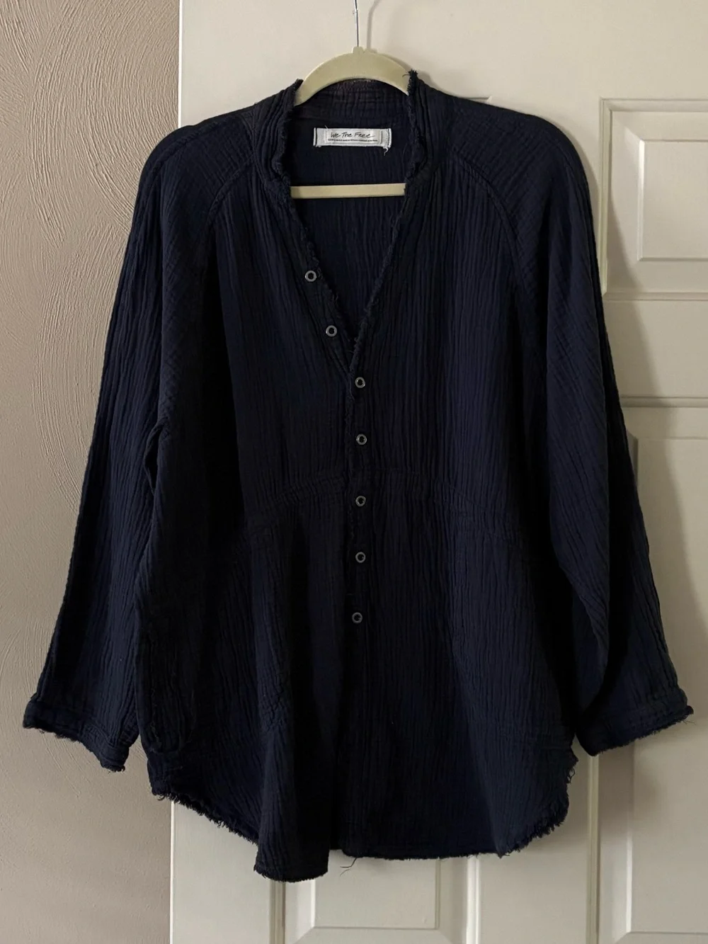 Free People Women’s We The Free Summer Daydream Buttondown. Size XS.